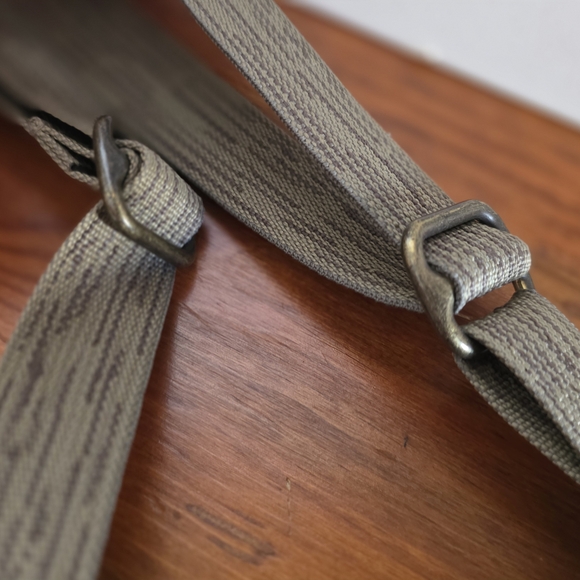 Chic Geometric Crossbody Bag in Blue and Green - Picture 6 of 8